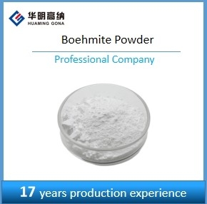 Poudre d'oxyde d'aluminium de boehmite insoluble de qualité batterie Densité en vrac 0,3-0,5 G/cm3